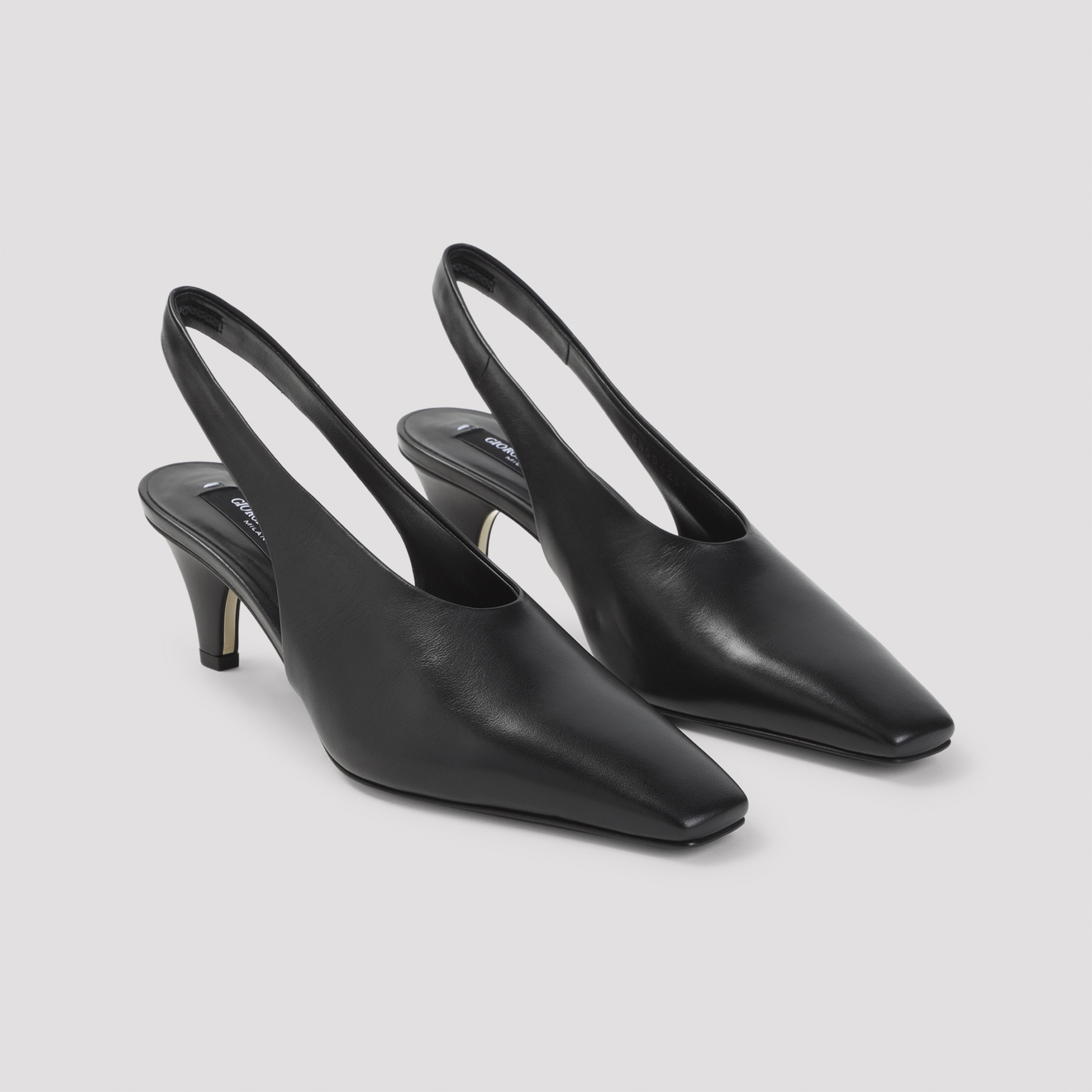 [Giorgio Armani] Pumps FW26 GW004267.AF20213