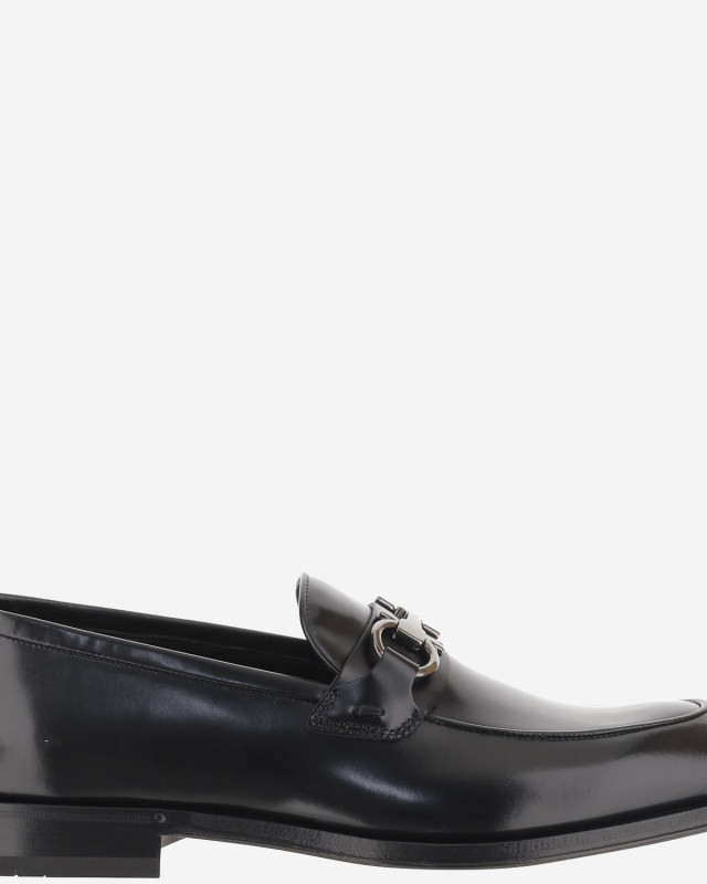 [Salvatore Ferragamo] Loafer FW26 02A384005