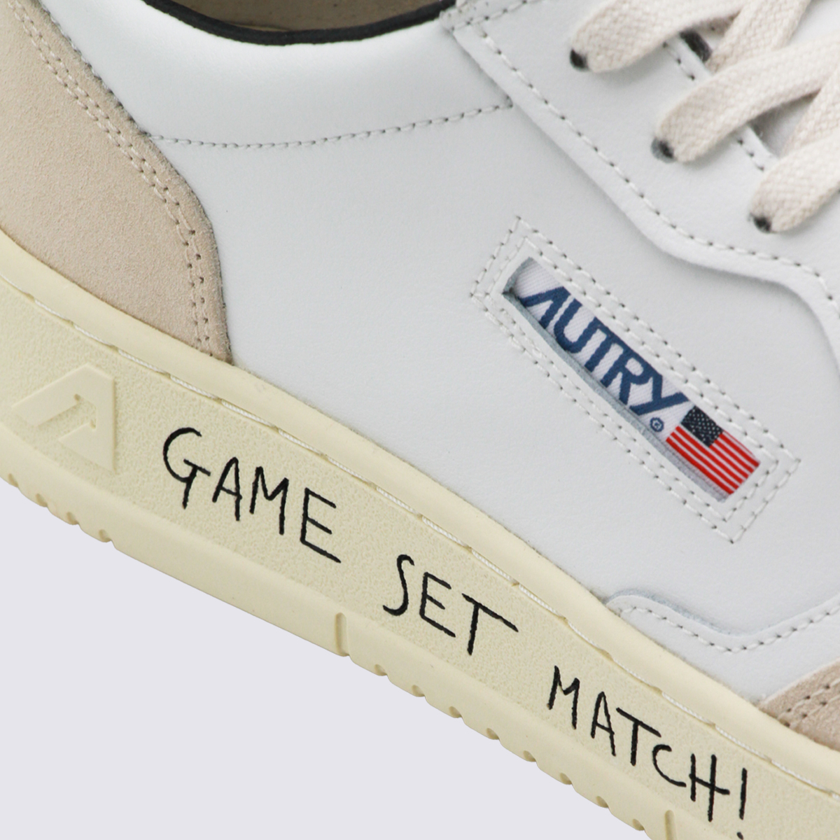 [AUTRY] Sneakers FW26 AULMMA04