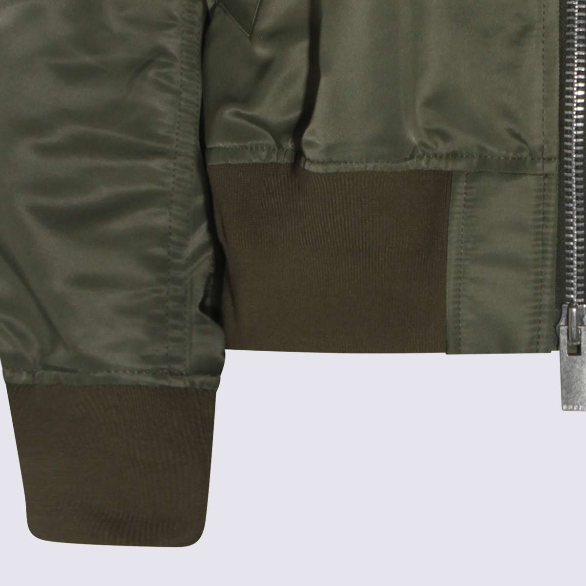 [Sacai] Casual Jacket FW26 SCW301501