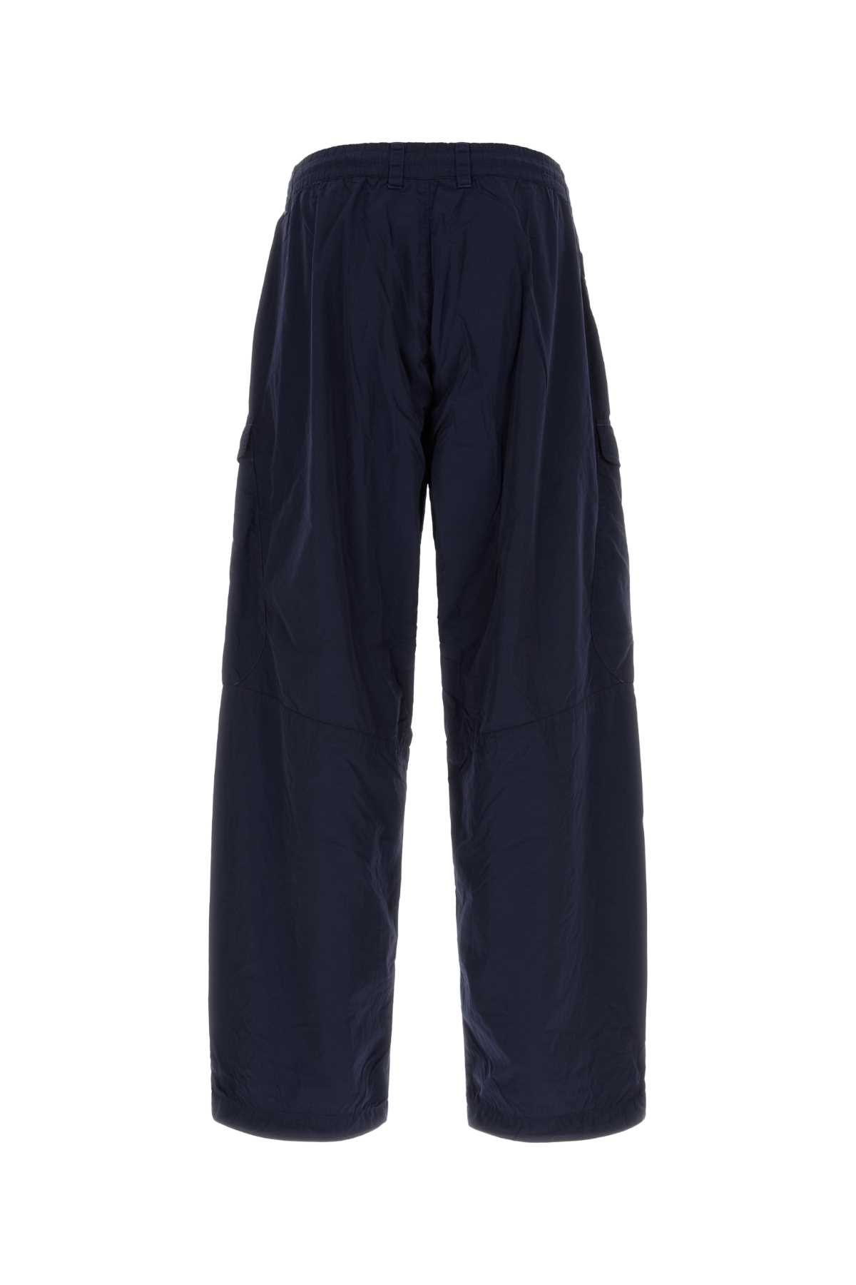 [C.P. Company] Trousers FW26 21CMPA110A005904G 880