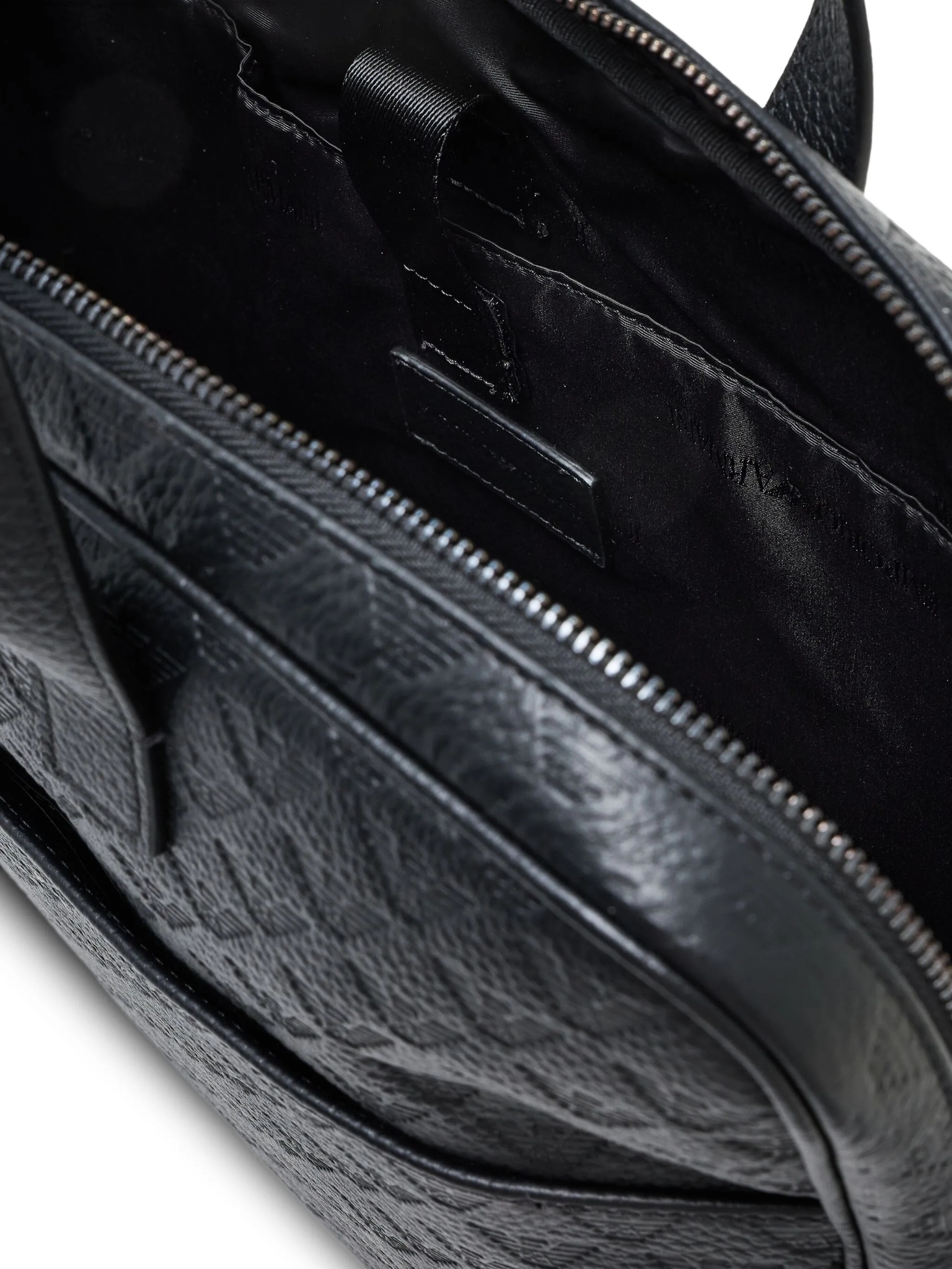 [Emporio Armani] Briefcase FW26 EM001680AF14774UC001