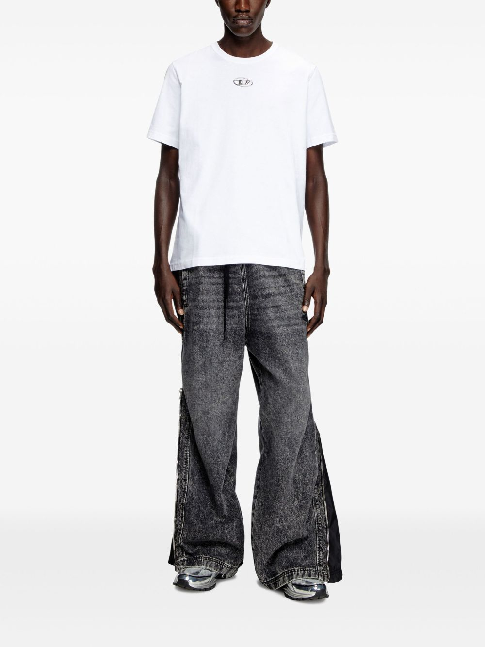 [Diesel] T-shirts Short Sleeve FW26 A178800CLBR100