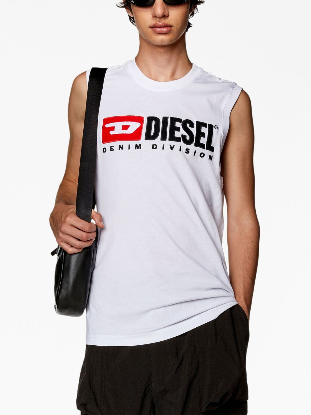 [Diesel] T-shirts Sleeveless FW26 A105080GRAI100