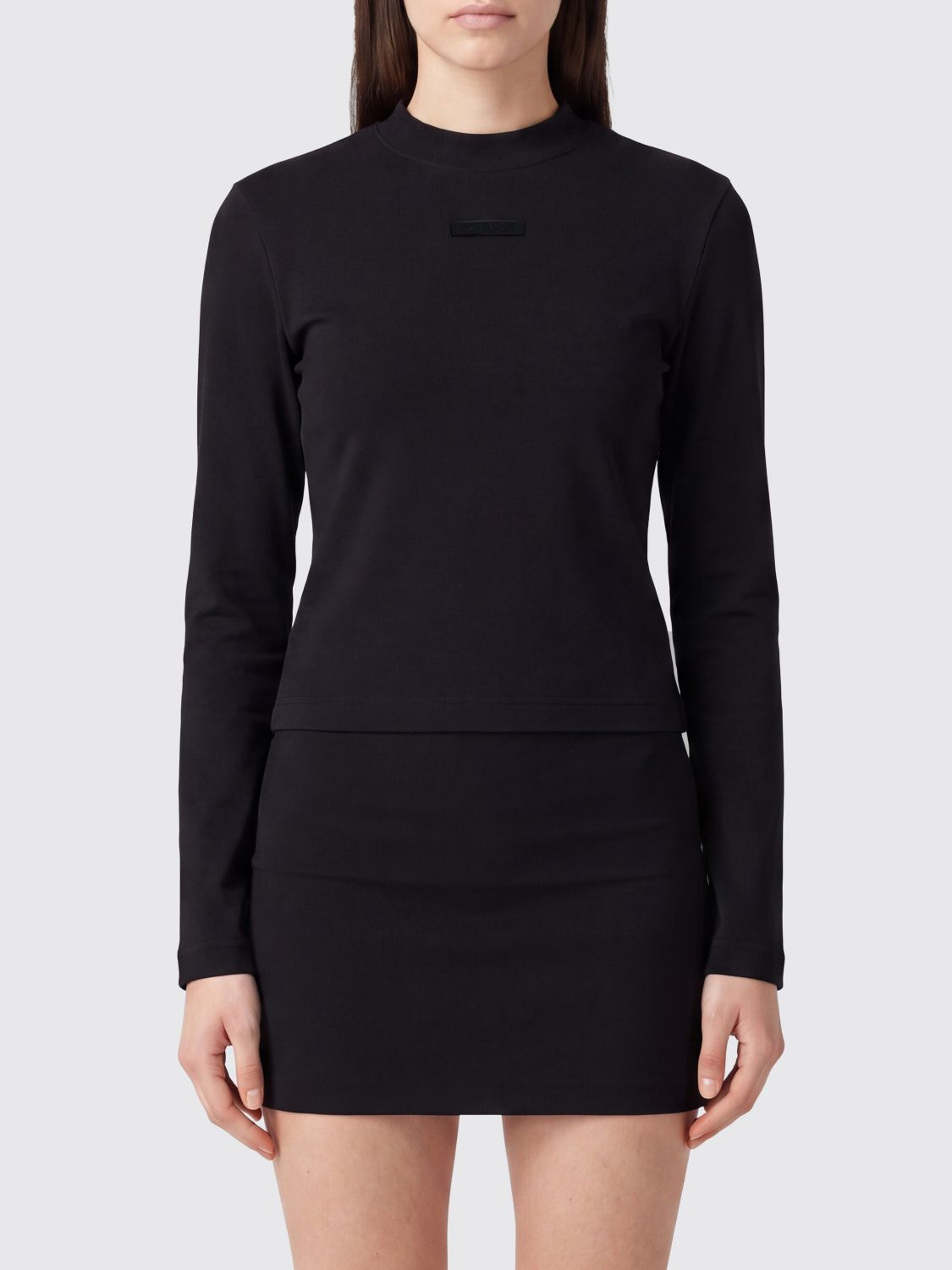 [JACQUEMUS] T-shirts Long Sleeve FW26 TSW00155AJ00124 990