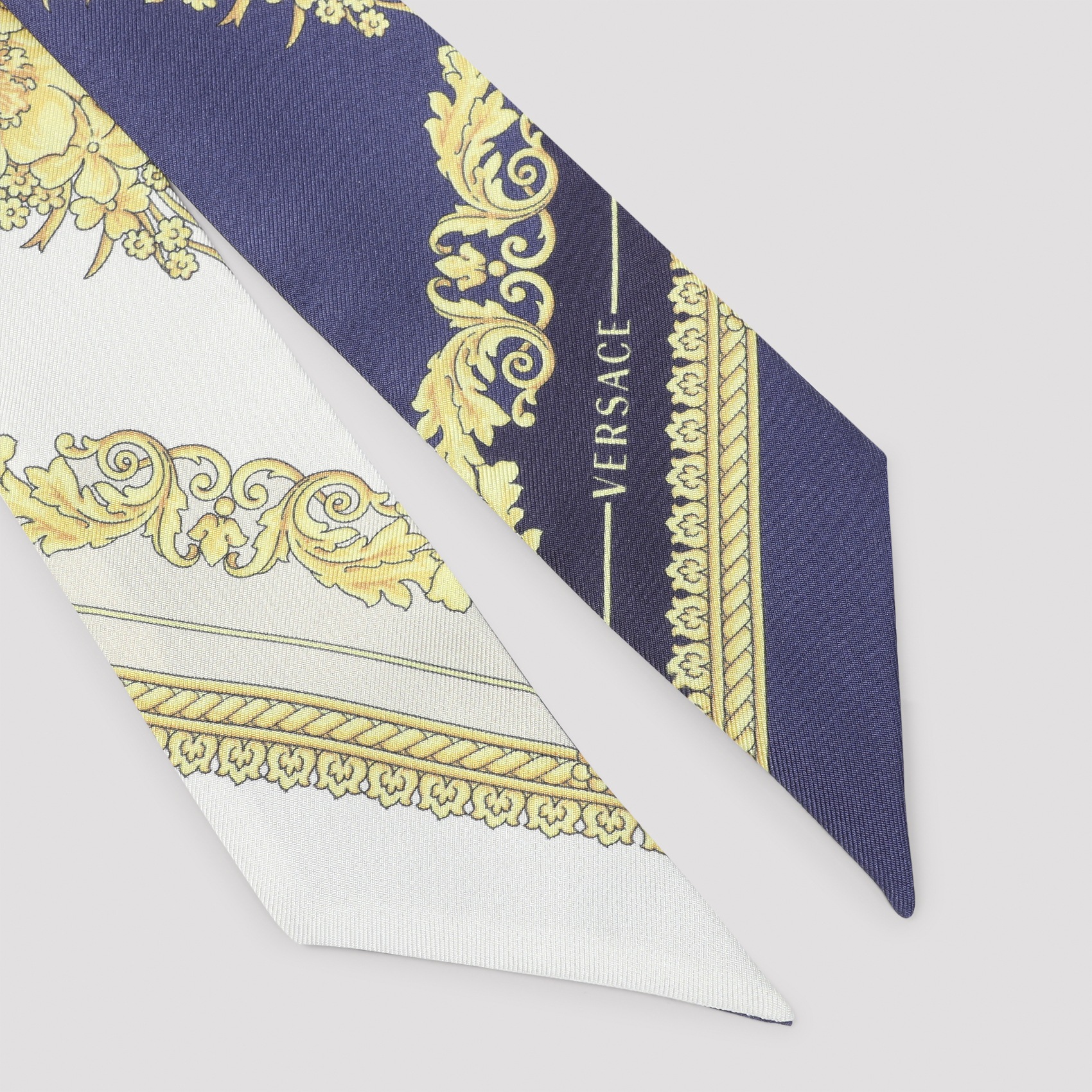 [Versace] Scarf FW26 IBA0005.1A19400