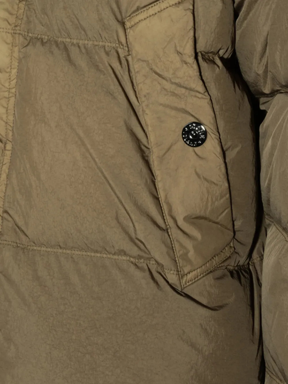 [Stone Island] Down Jacket FW26 L2S154100109S0A23V005G