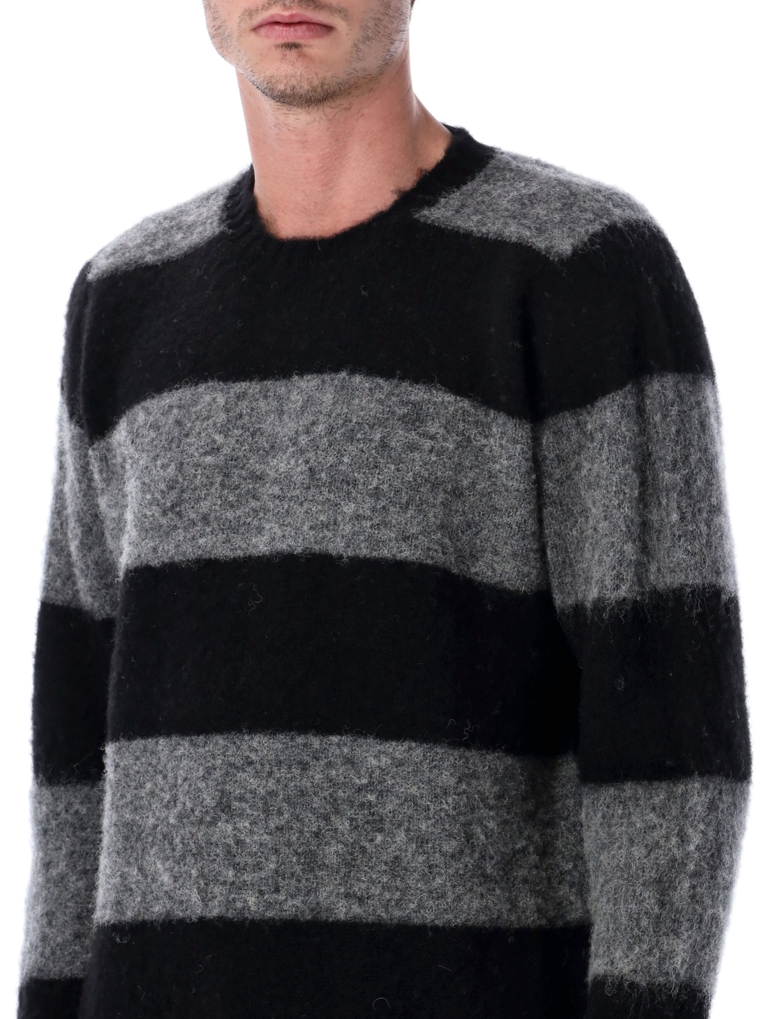 [Howlin] Knitwear FW25 SHAGGYBEARCHBLACKISH