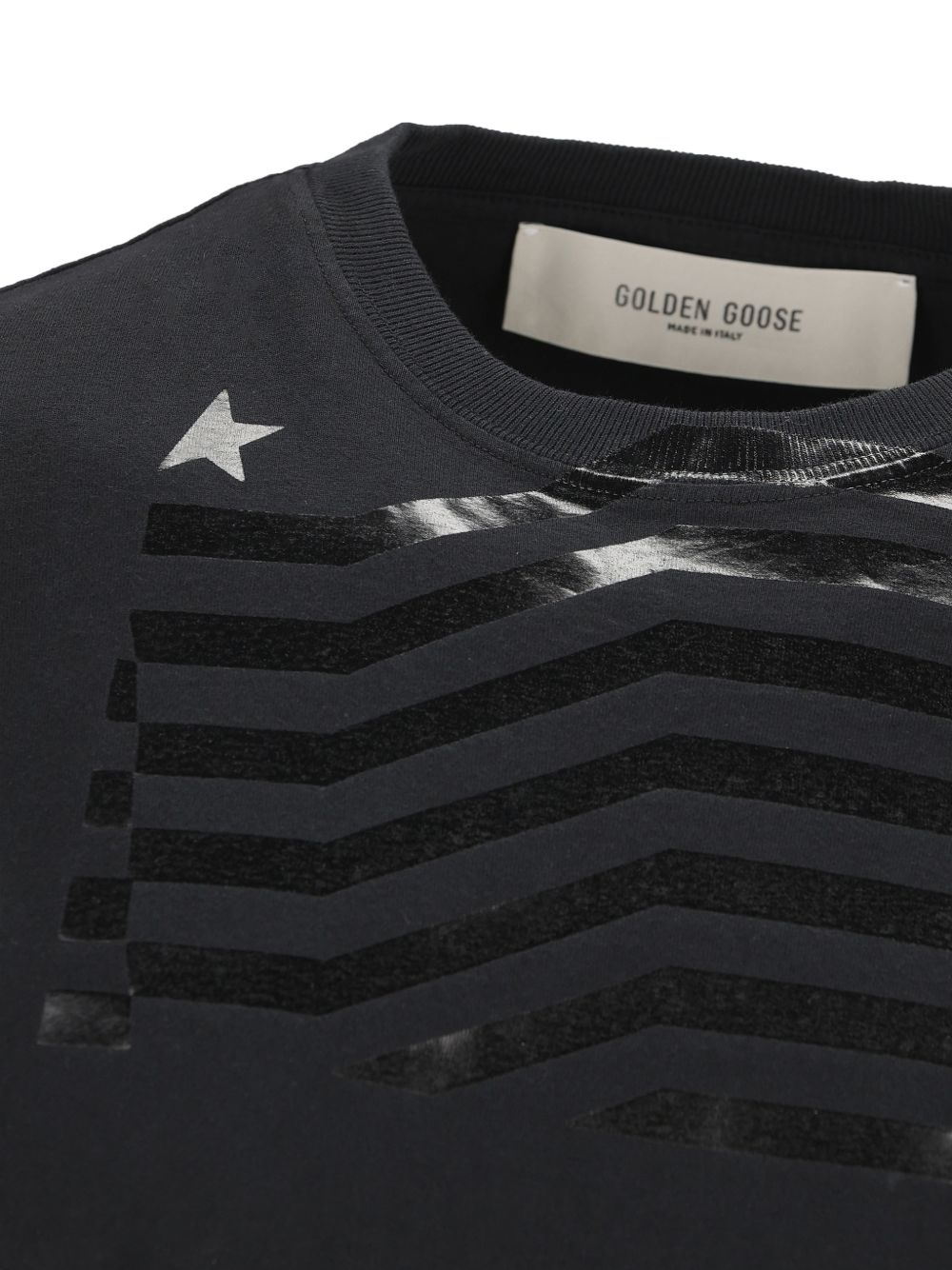 [Golden Goose] T-shirts Short Sleeve SS26 GUP01220P00237090100