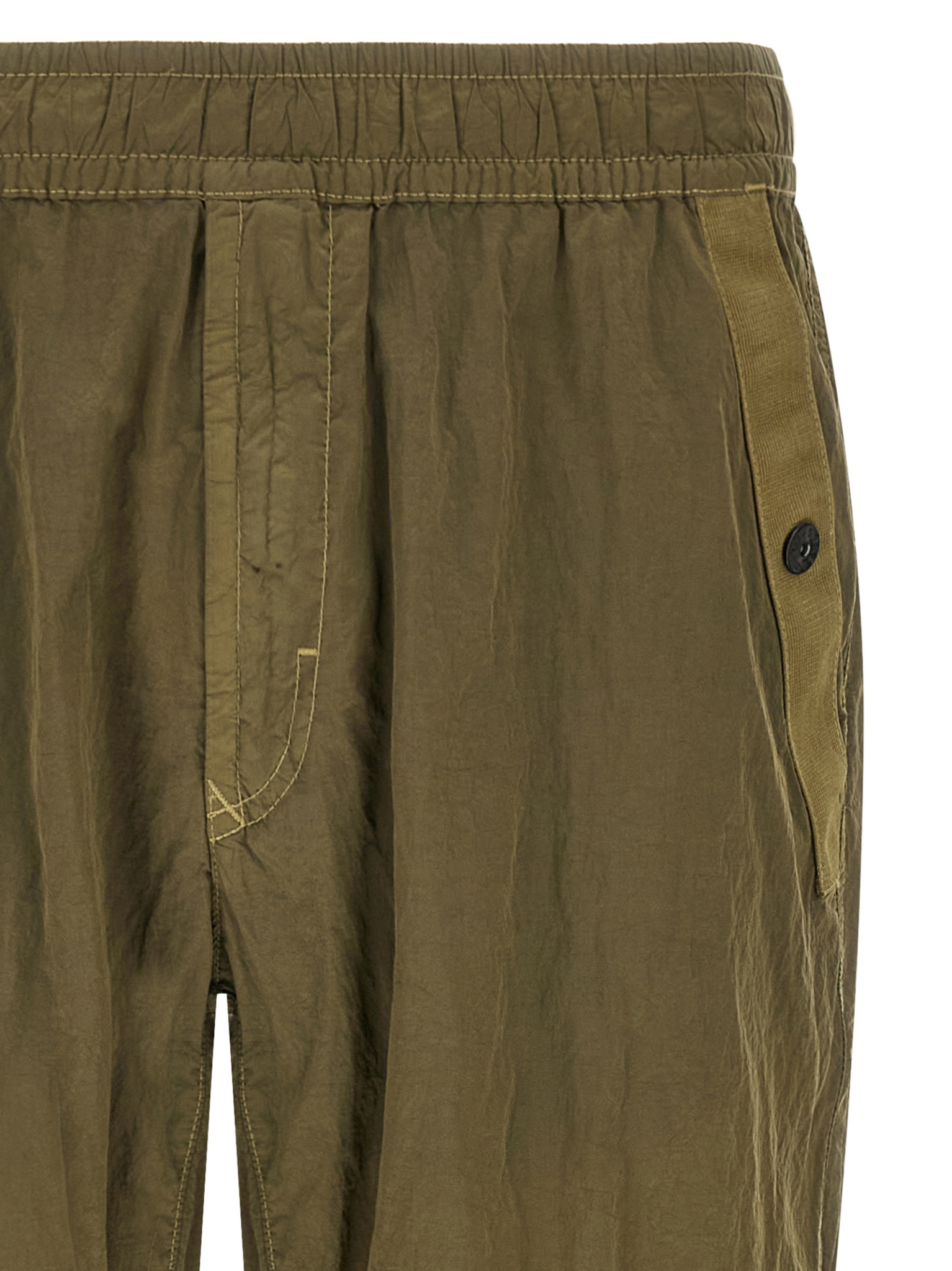 [Stone Island] Trousers FW26 L2S153100011S0019V005G
