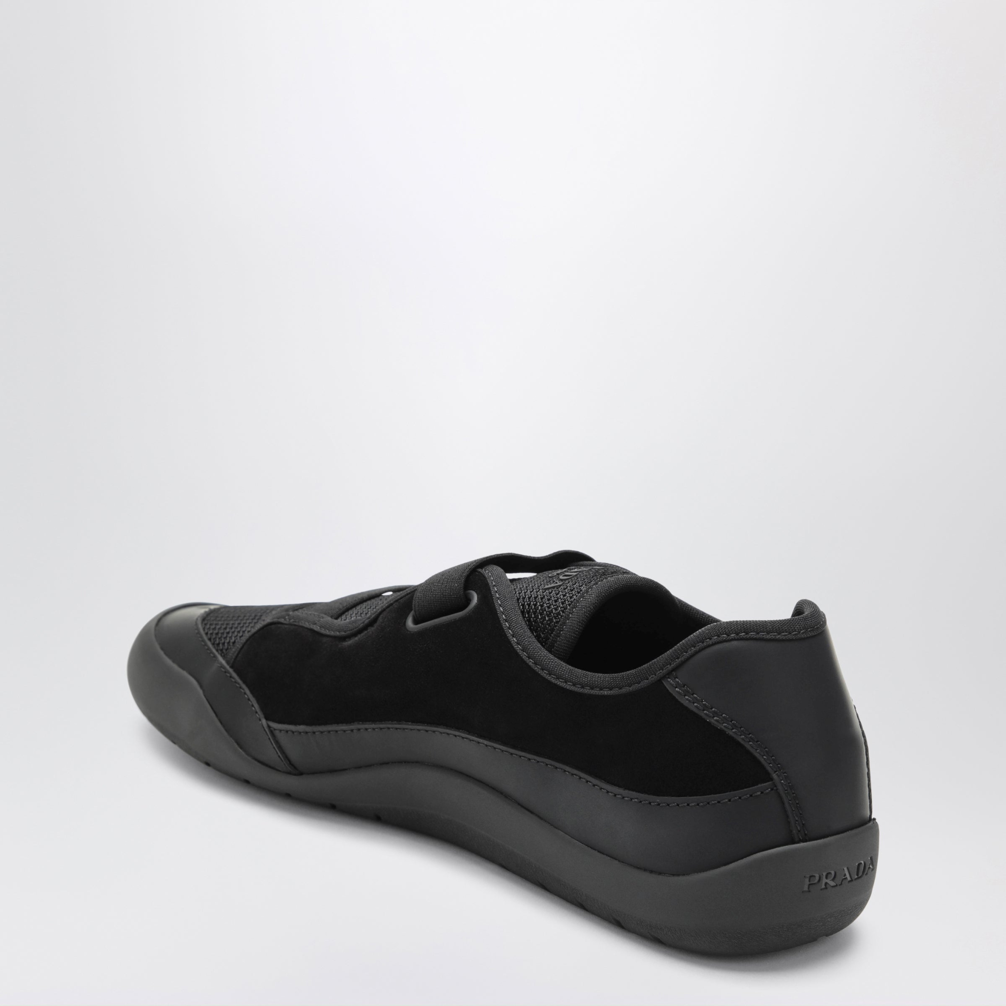 [Prada] Sneakers FW26 2EE487G0003H0K
