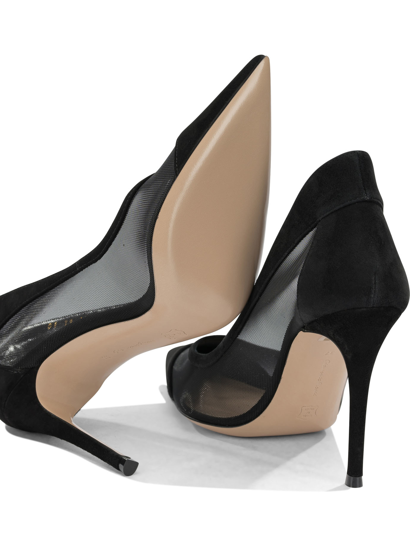 [Gianvito Rossi] Pumps FW26 G2237195RICXARNENE