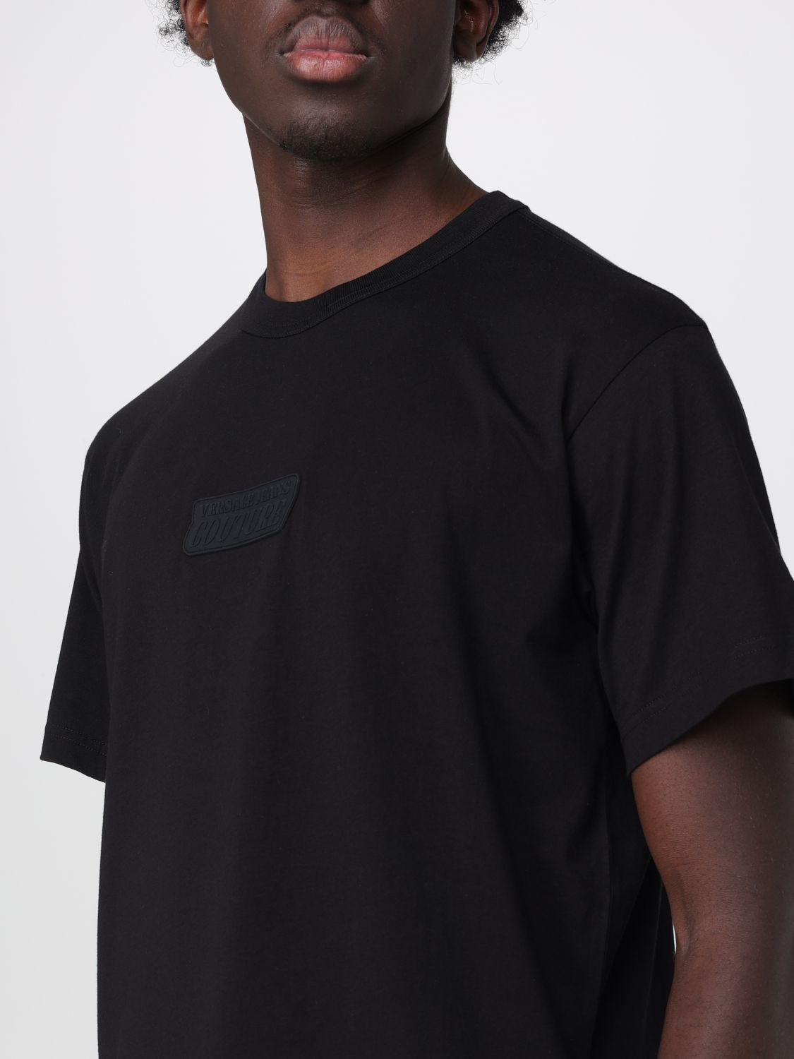 [VERSACE JEANS COUTURE] T-shirts Short Sleeve SS26 80GAHT06CJ00T 899