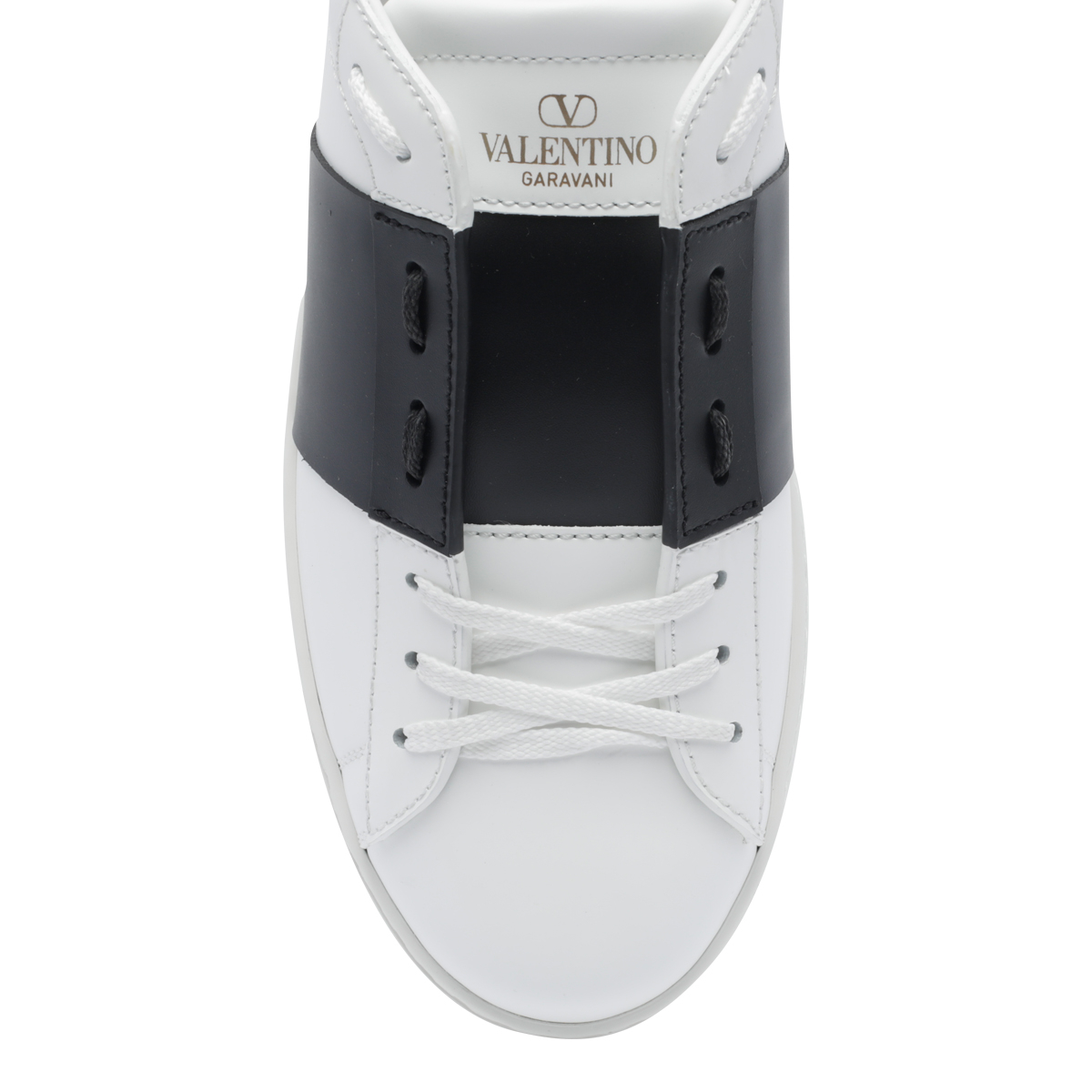[Valentino Garavani] Sneakers FW26 S0830BLUA01