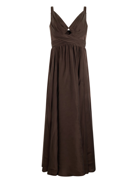 Long dress with neckline