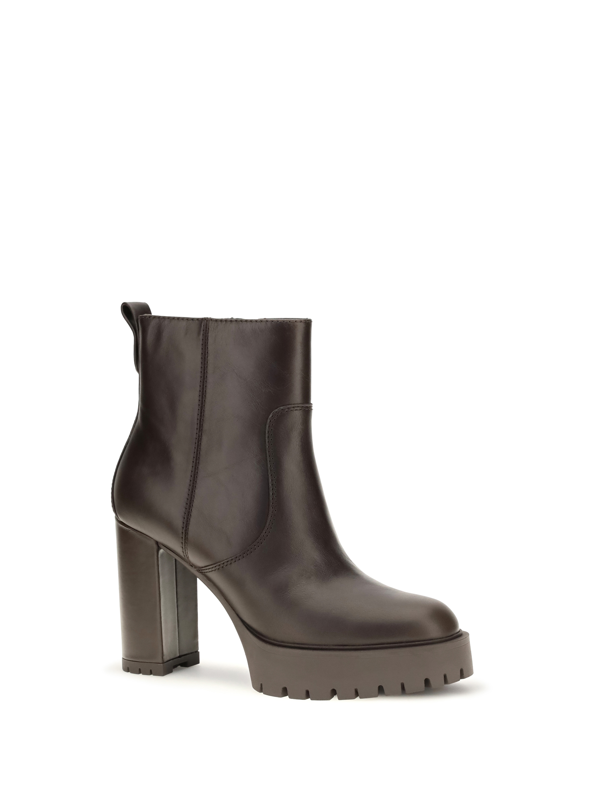 Clara 01 platform ankle Boots