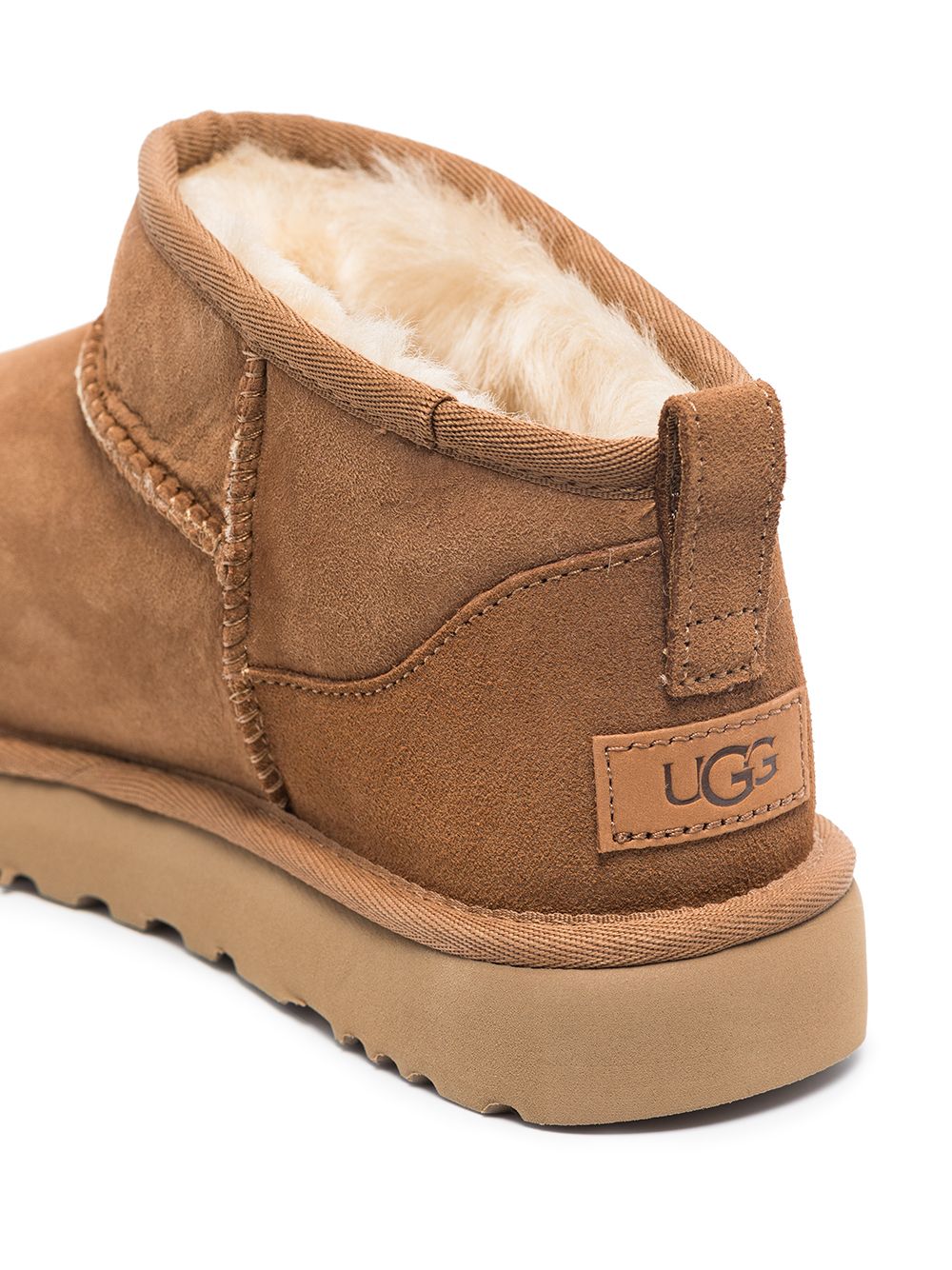 UGG 1116109 CHE