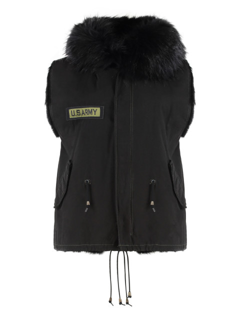 Sleeveless jacket