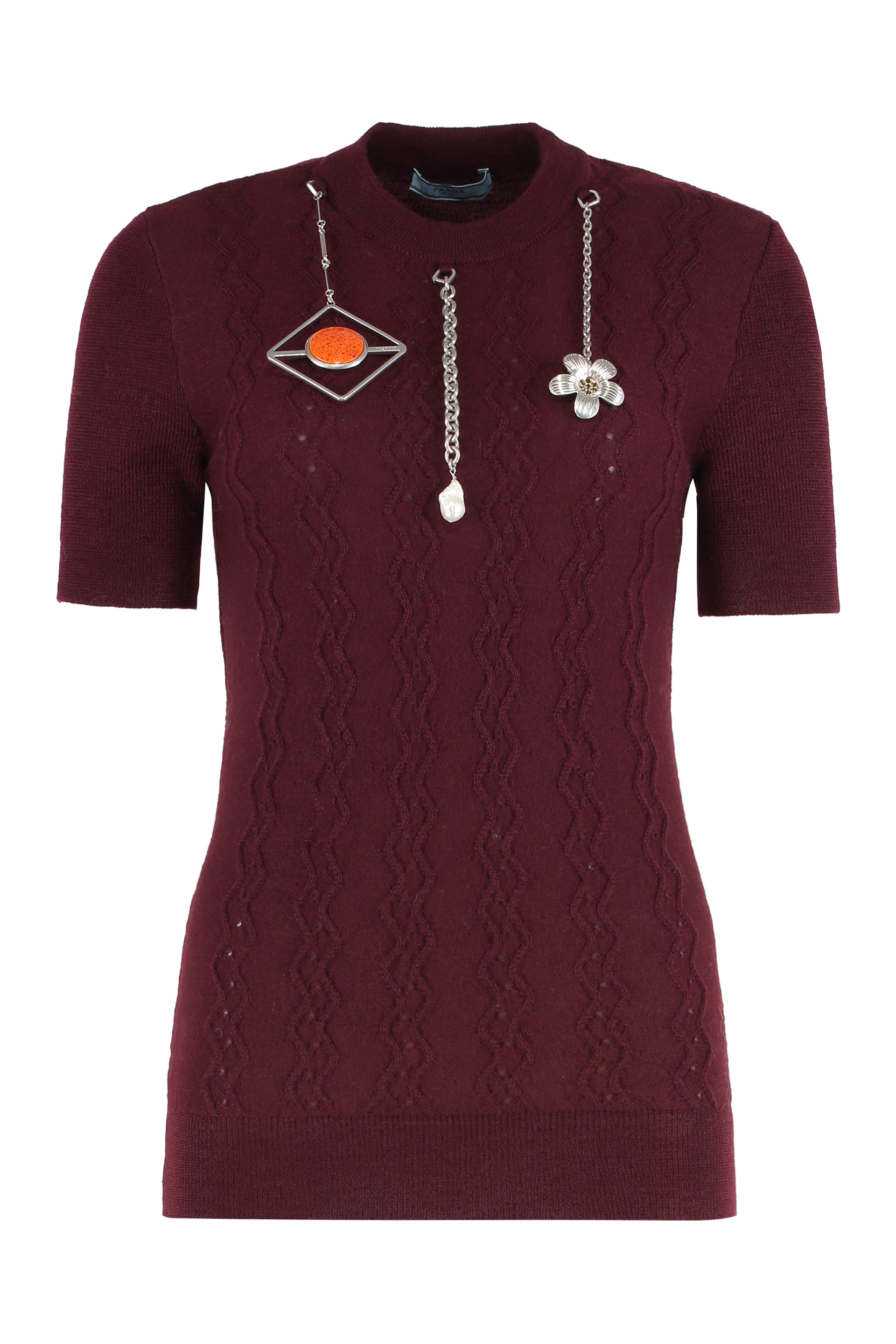 Short-sleeved wool shirt with charms