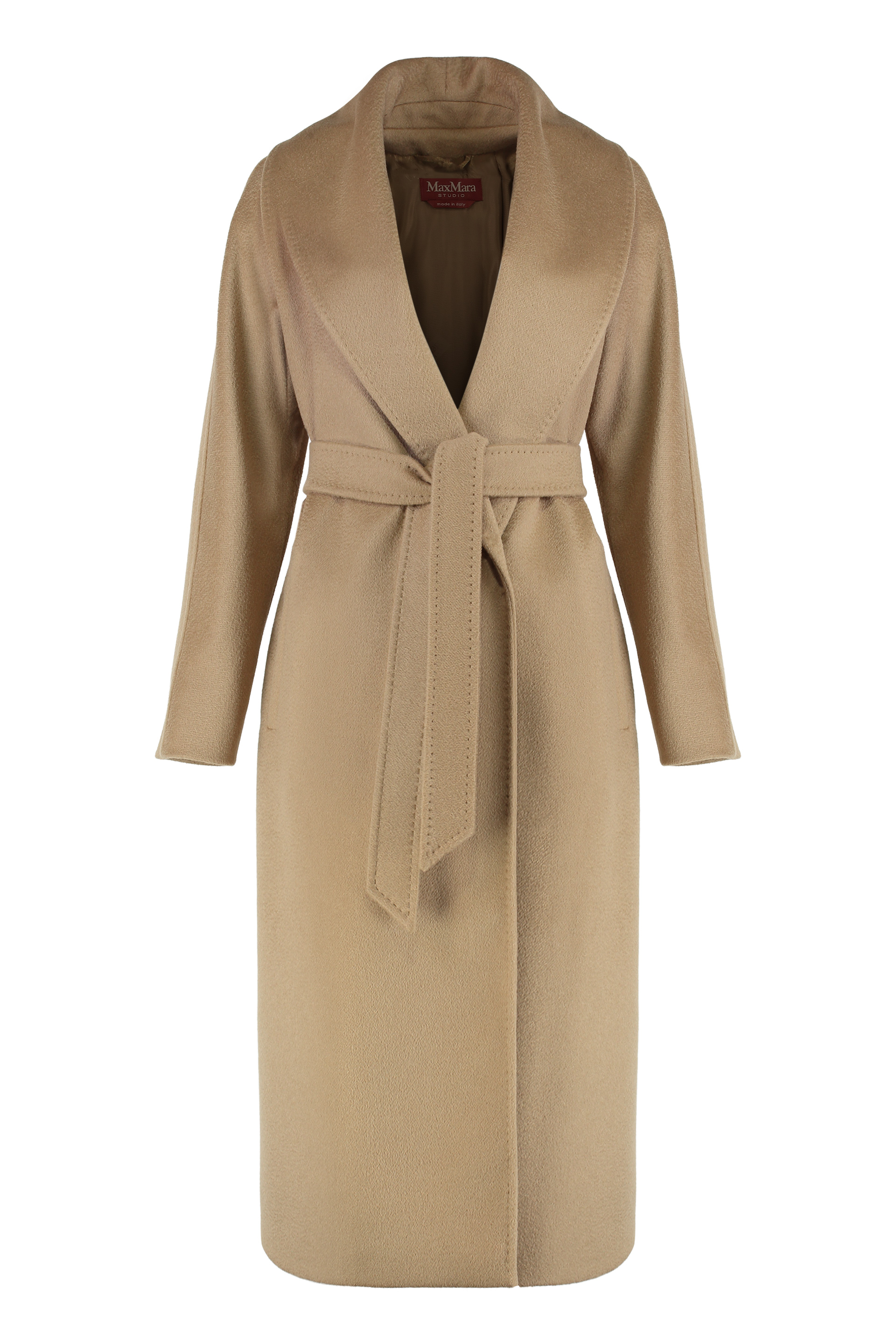 Coat in cashmere blend