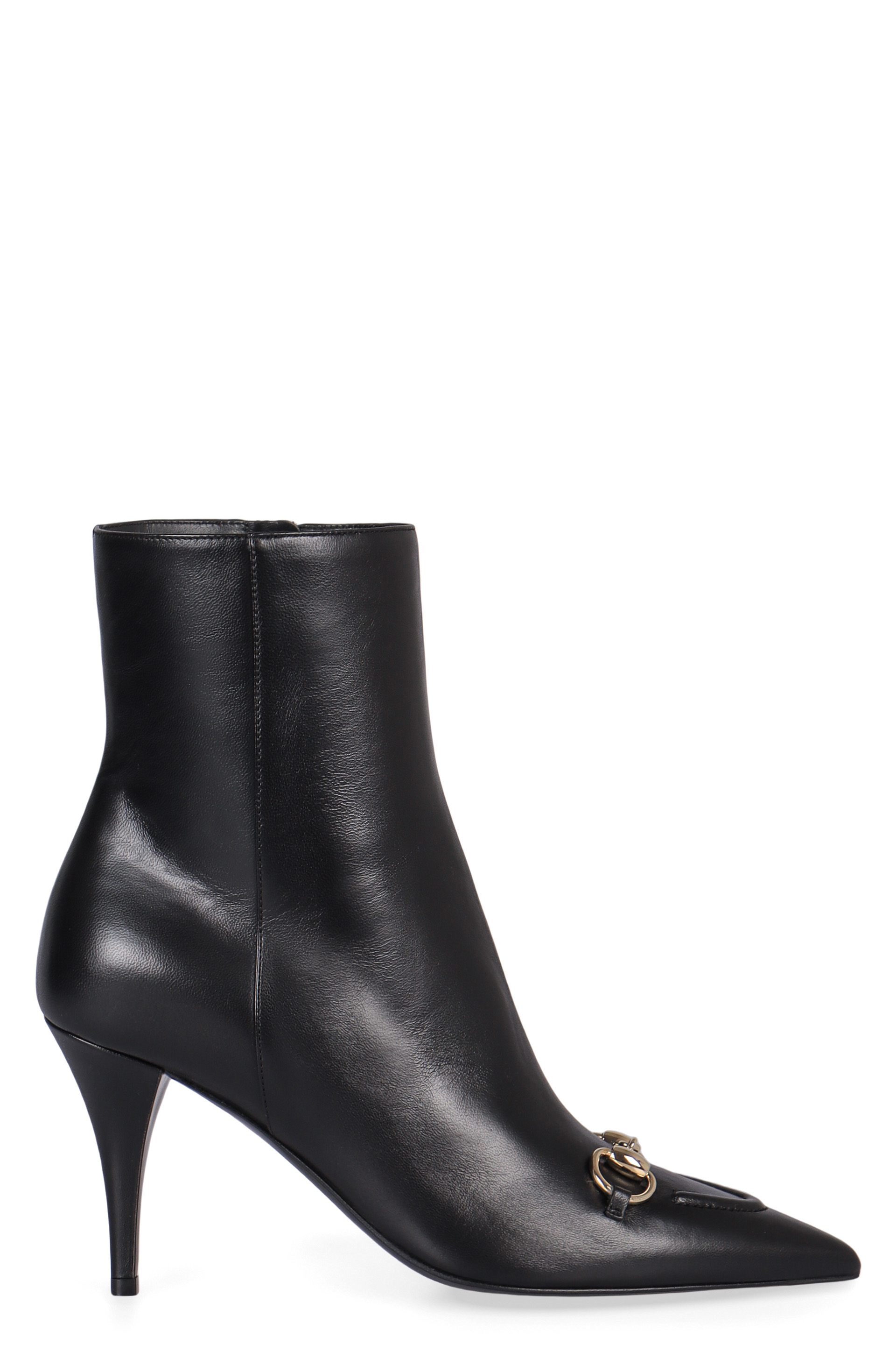 Ankle boots in leather