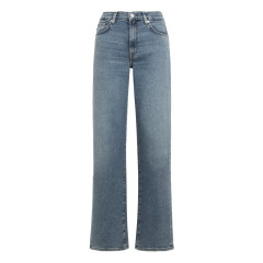 High-waisted jeans