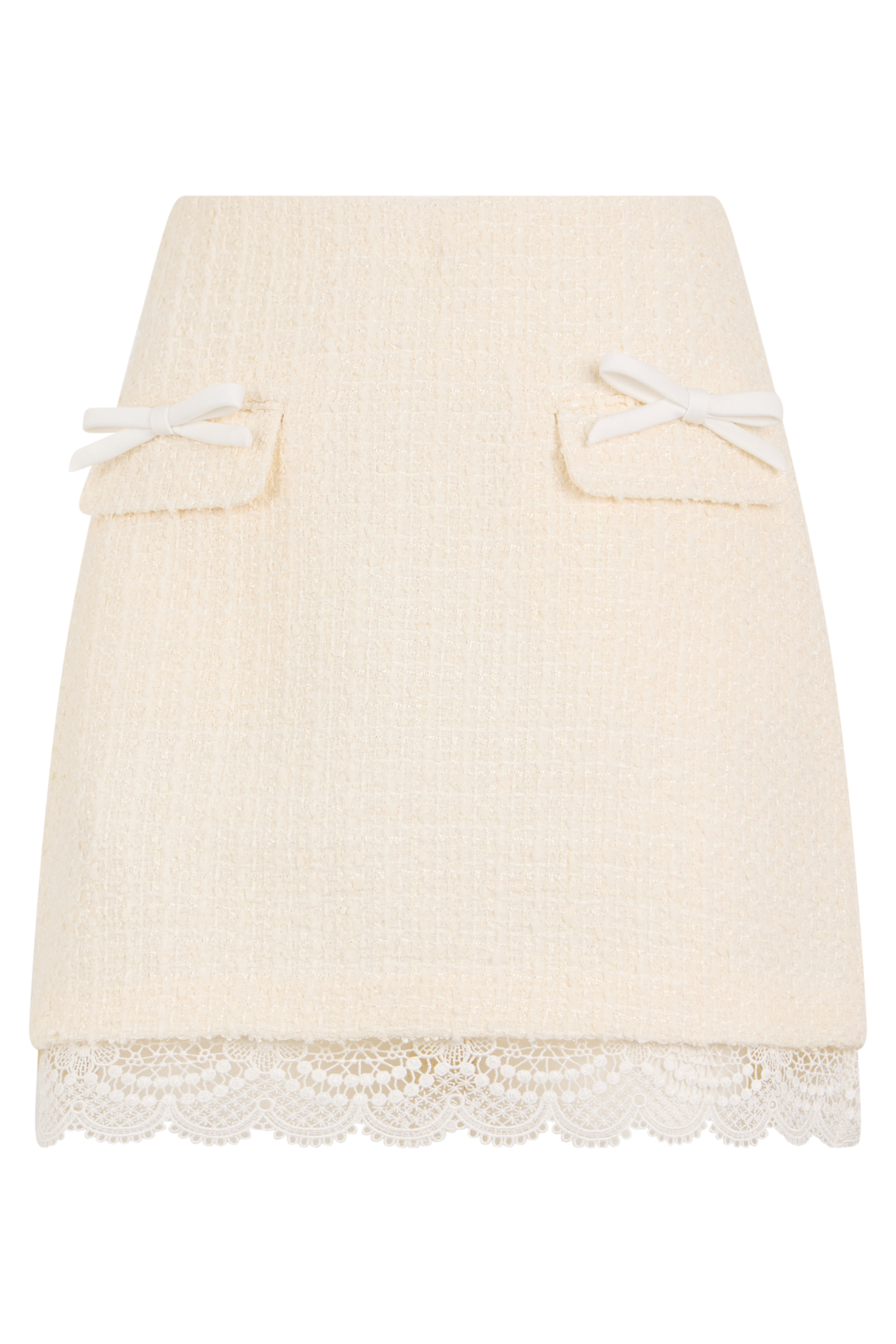 Short skirt with bows
