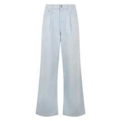 Loose jeans in cotton