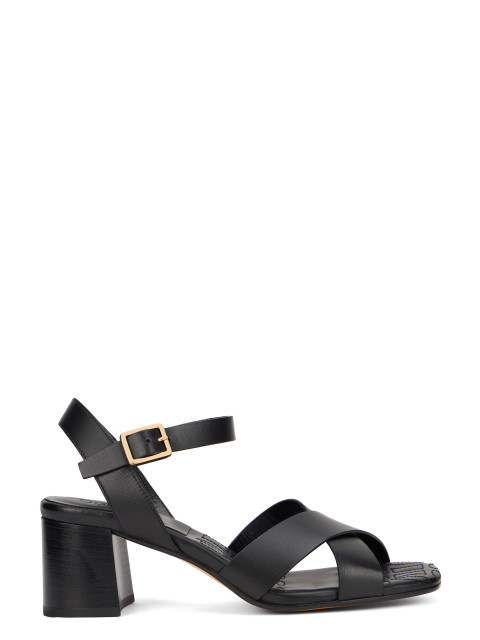 Medium heeled sandals in leather