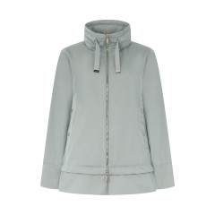 Light jacket made of polyester and polyamide