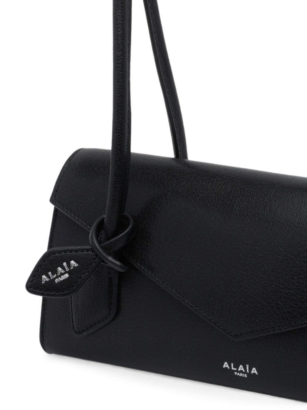 [Alaia] Shoulder bag FW26 AA1L2044CA212999