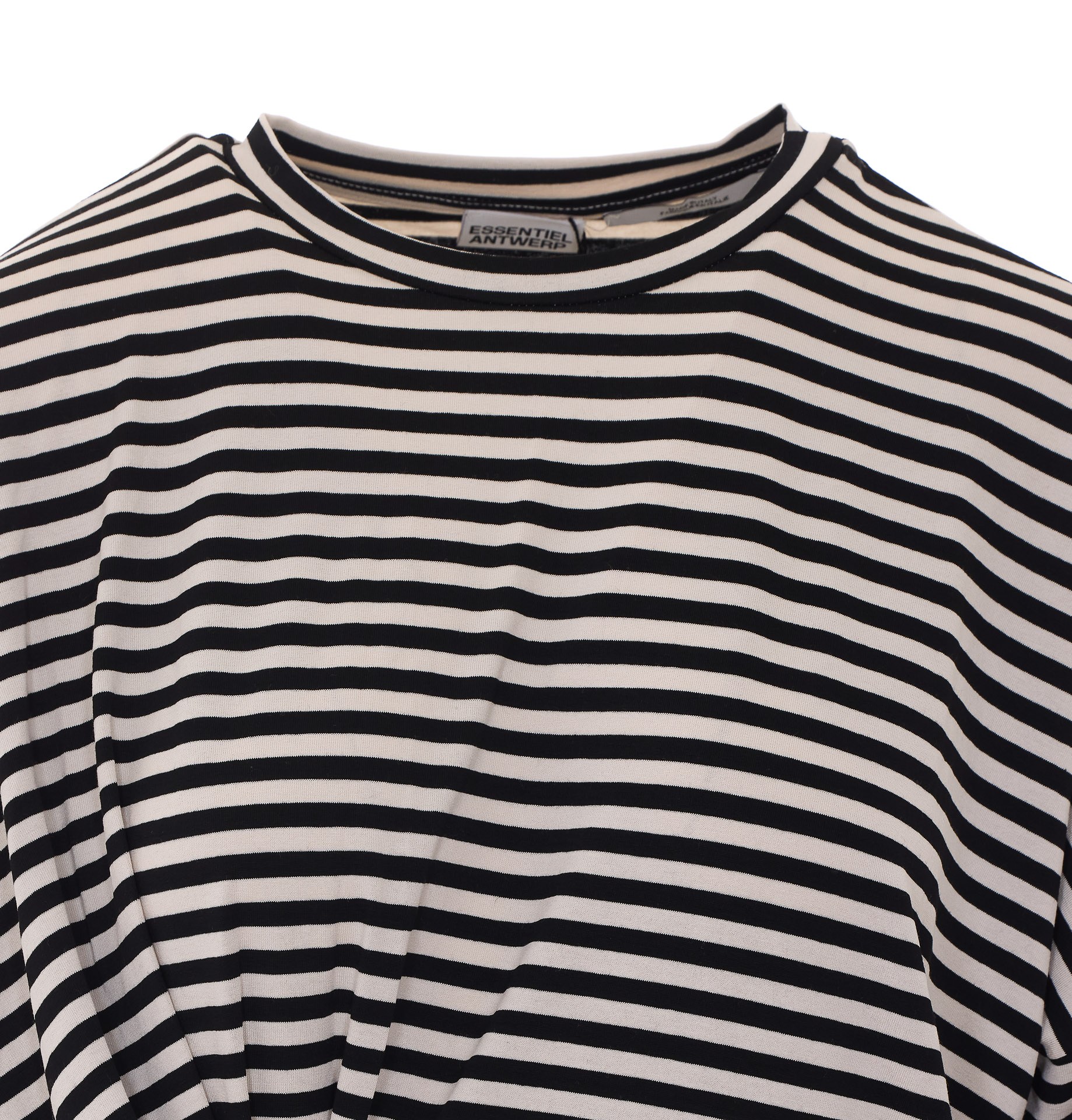 [ESSENTIEL ANTWERP] T-shirts Short Sleeve FW26 KRISSK3BL